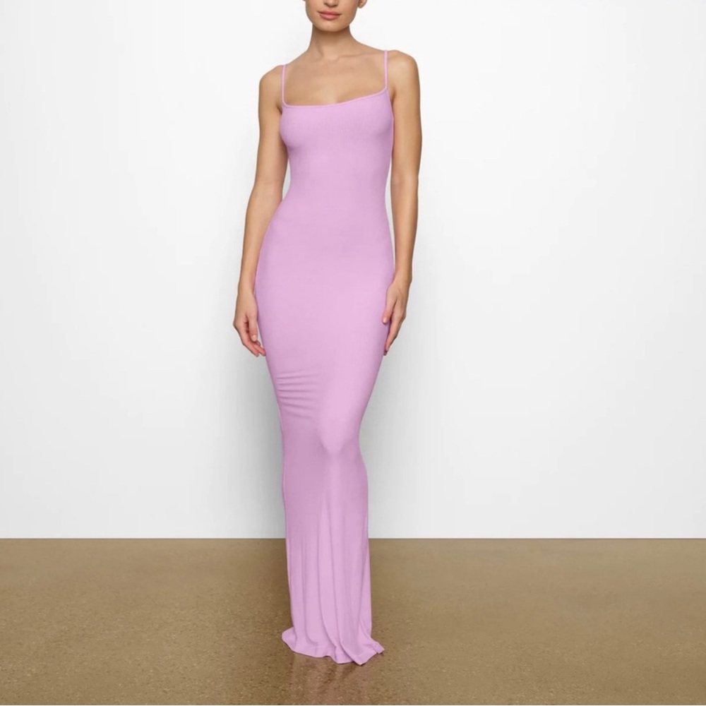 SKIMS | Soft Lounge Long Slip Dress | NWT | Medium | Petal